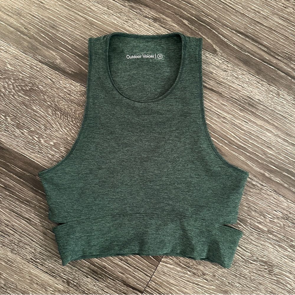 Outdoor Voices Women's Back Cutout Sports Bra